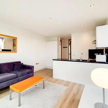 Stunning Views Of The Shard And London Apartment Exterior photo