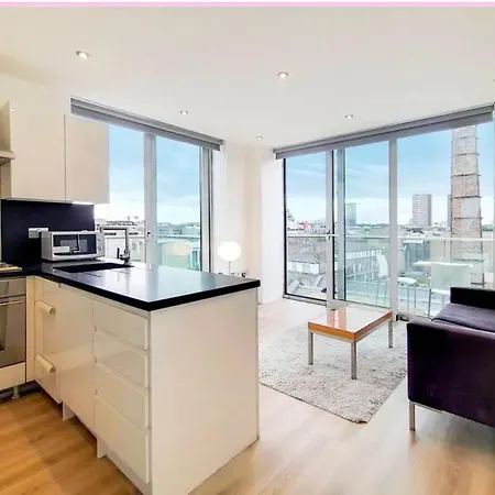 Stunning Views Of The Shard And London Apartment Exterior photo